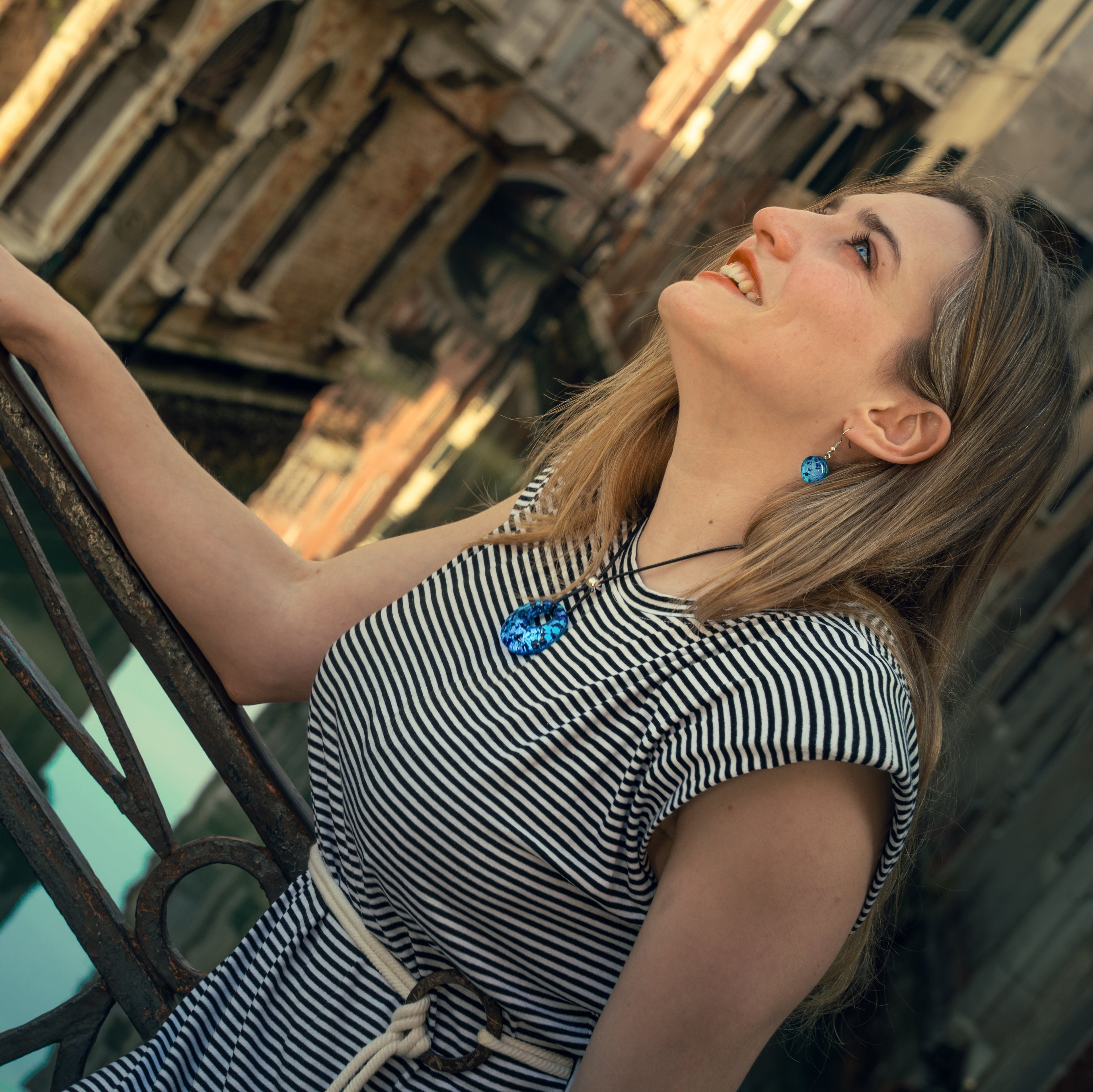 Collana e orecchini in vetro di Murano