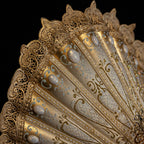 Maschera veneziana con svarosky